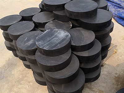 鄂尔多斯板式橡胶支座由若干层橡胶片与薄钢板经加压硫化